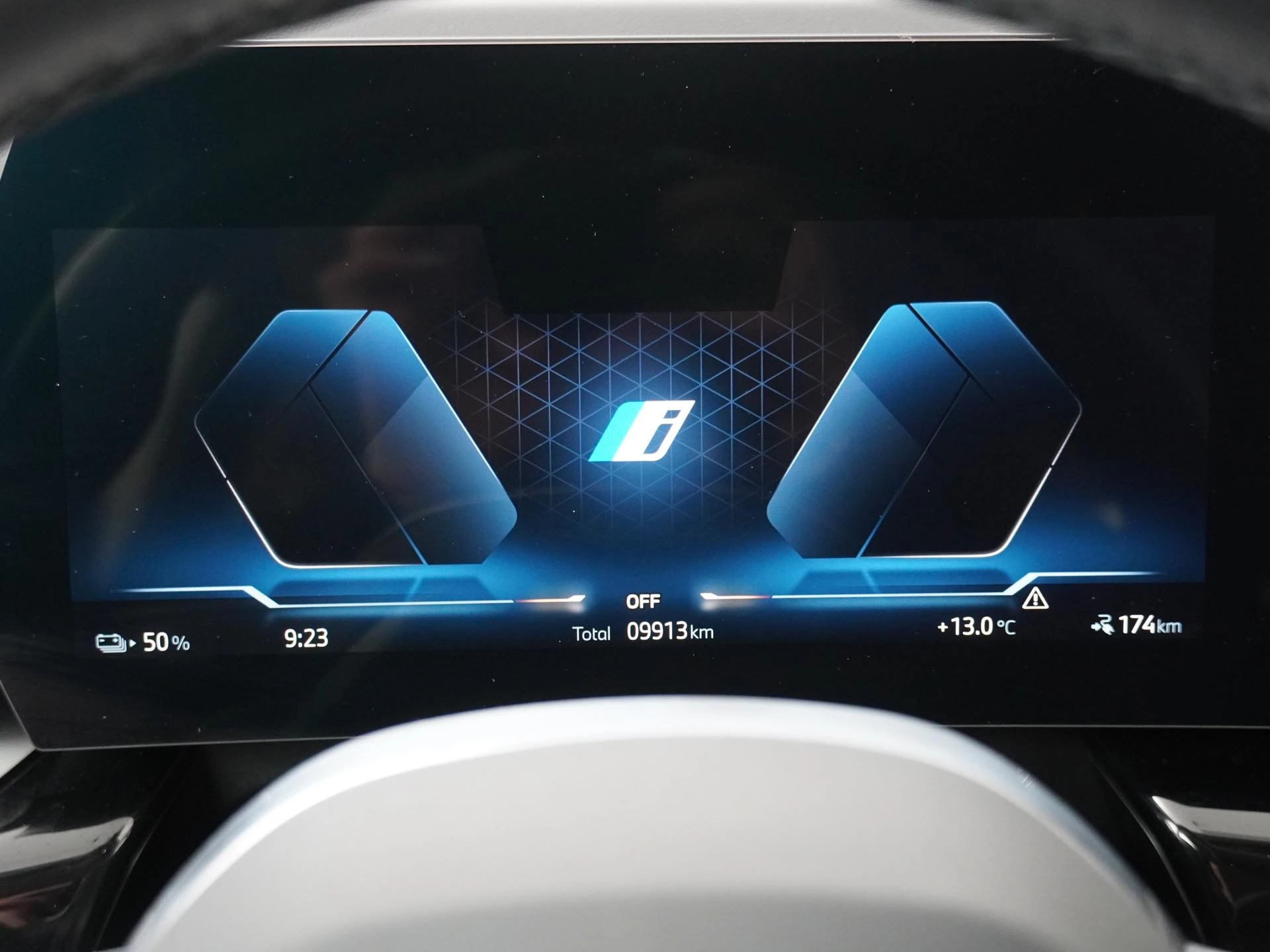Hoofdafbeelding BMW iX1