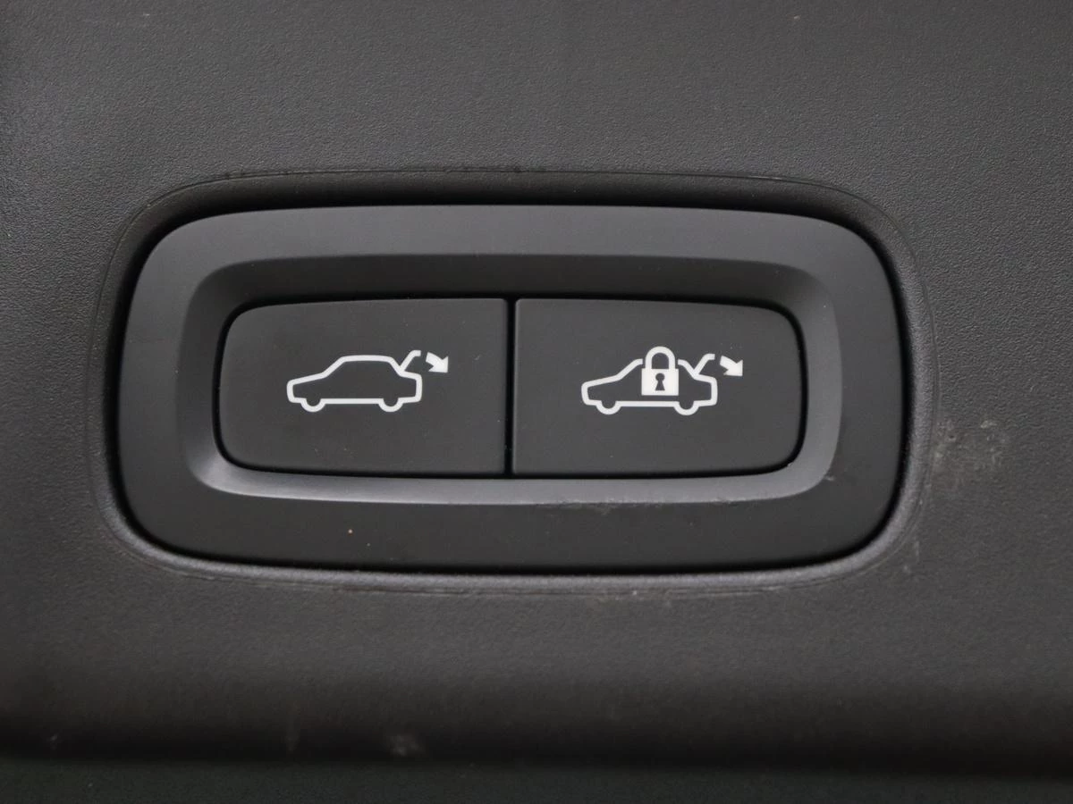 Hoofdafbeelding Volvo V90