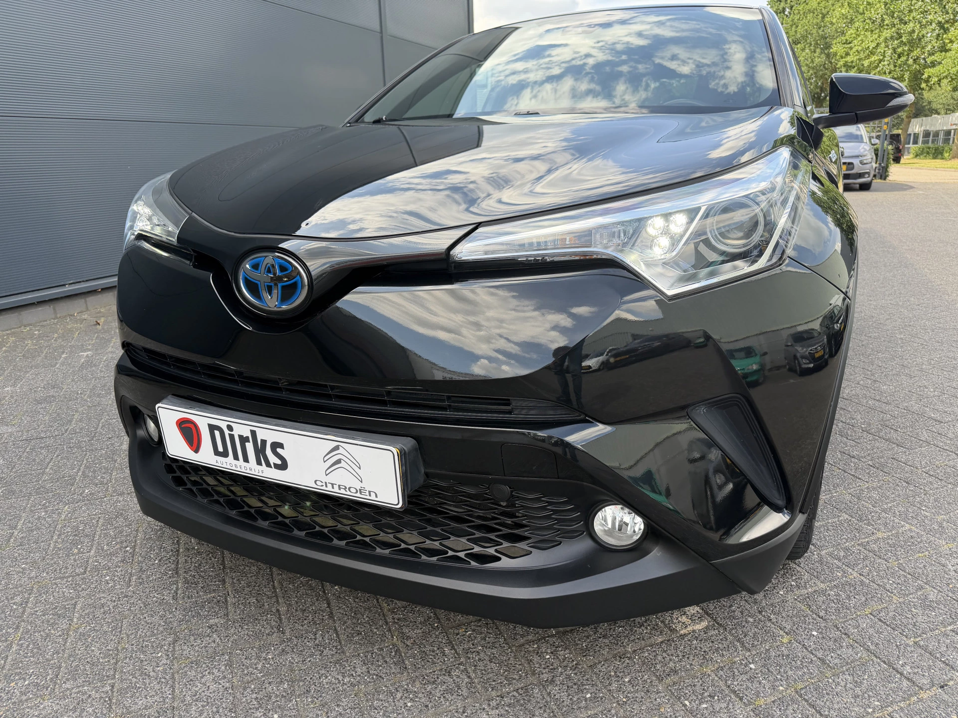 Hoofdafbeelding Toyota C-HR