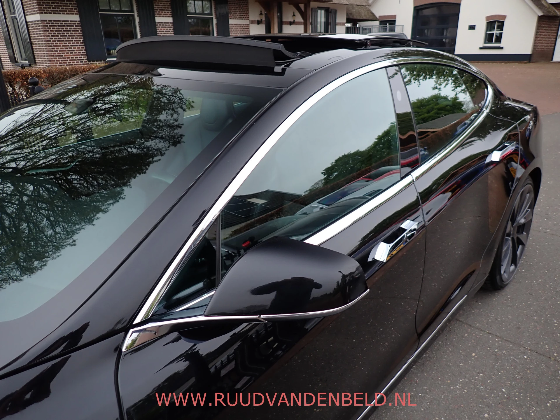 Hoofdafbeelding Tesla Model S