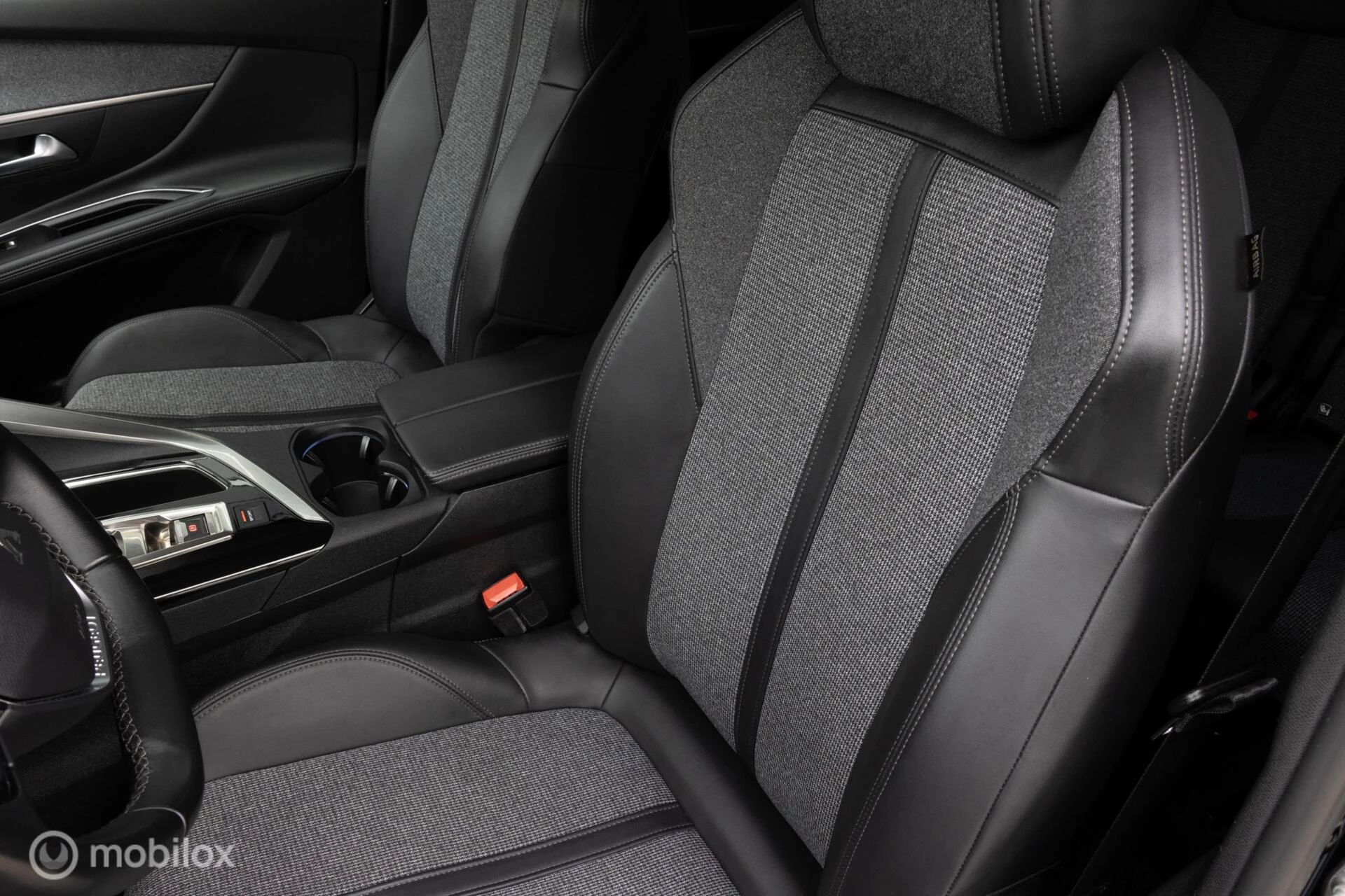 Hoofdafbeelding Peugeot 5008