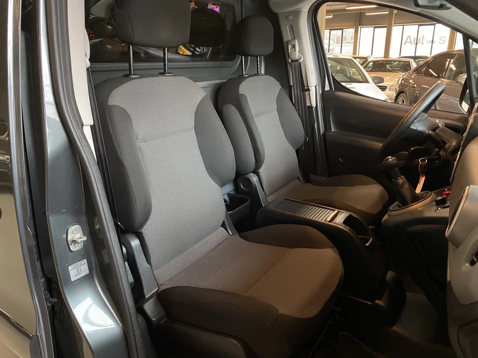 Hoofdafbeelding Peugeot Partner