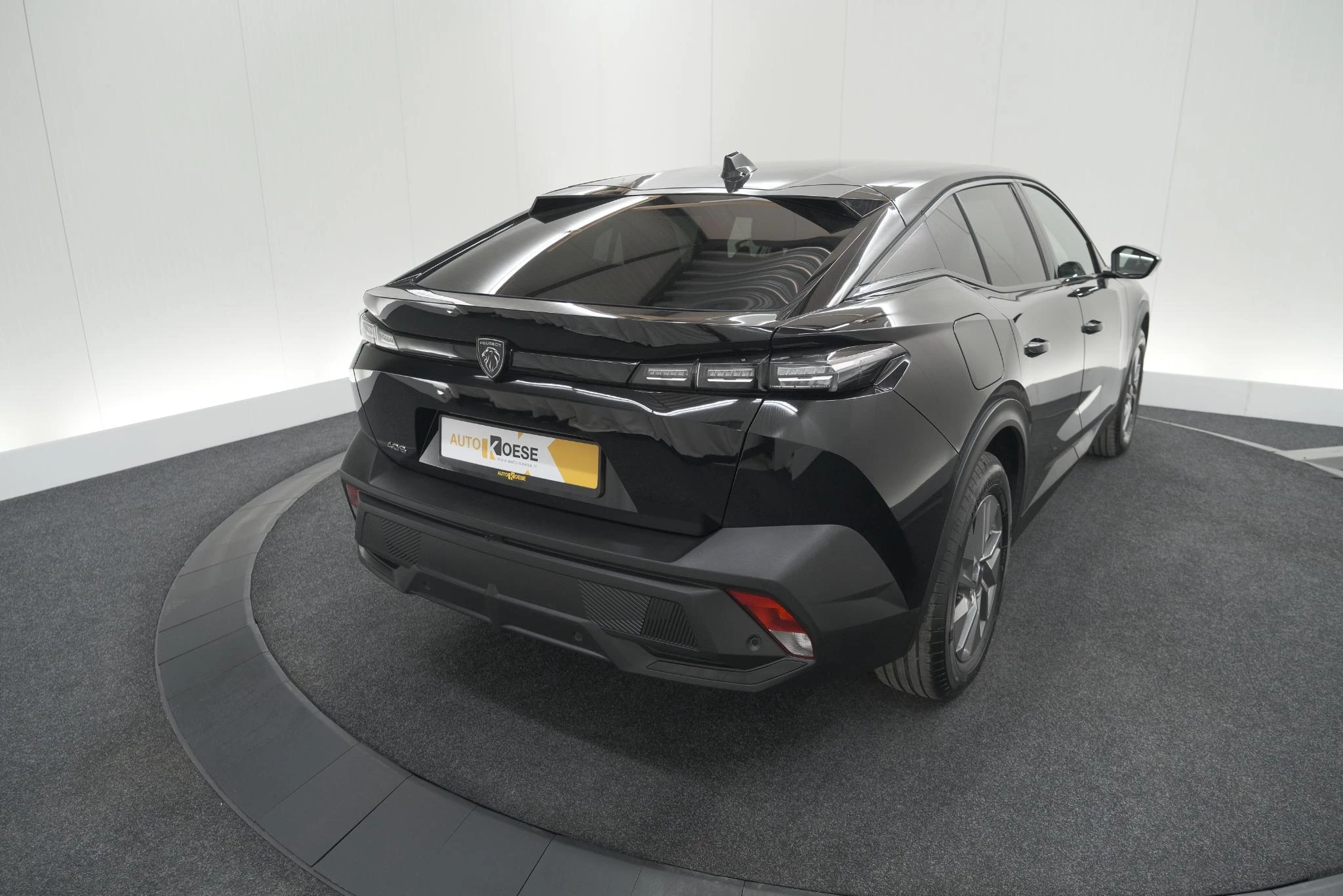 Hoofdafbeelding Peugeot 408