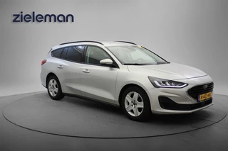 Ford Focus Wagon 1.0 EcoBoost Hybrid Titanium - Carplay, Navi, Cruise