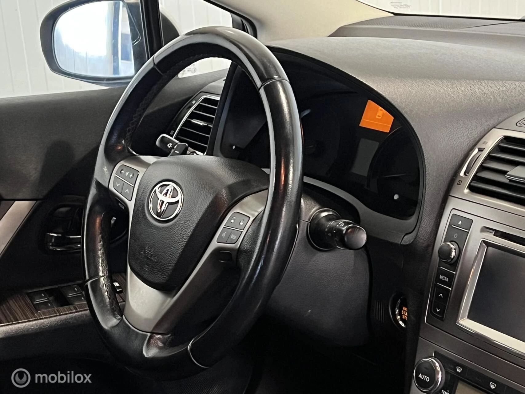 Hoofdafbeelding Toyota Avensis