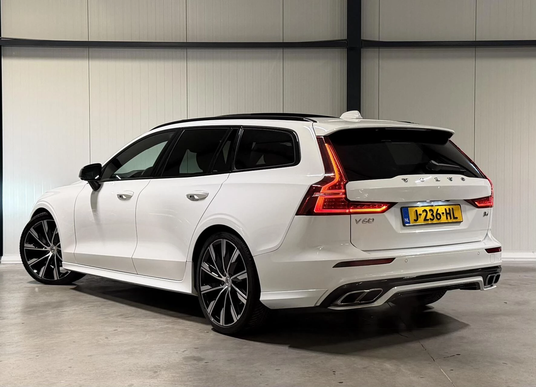 Hoofdafbeelding Volvo V60