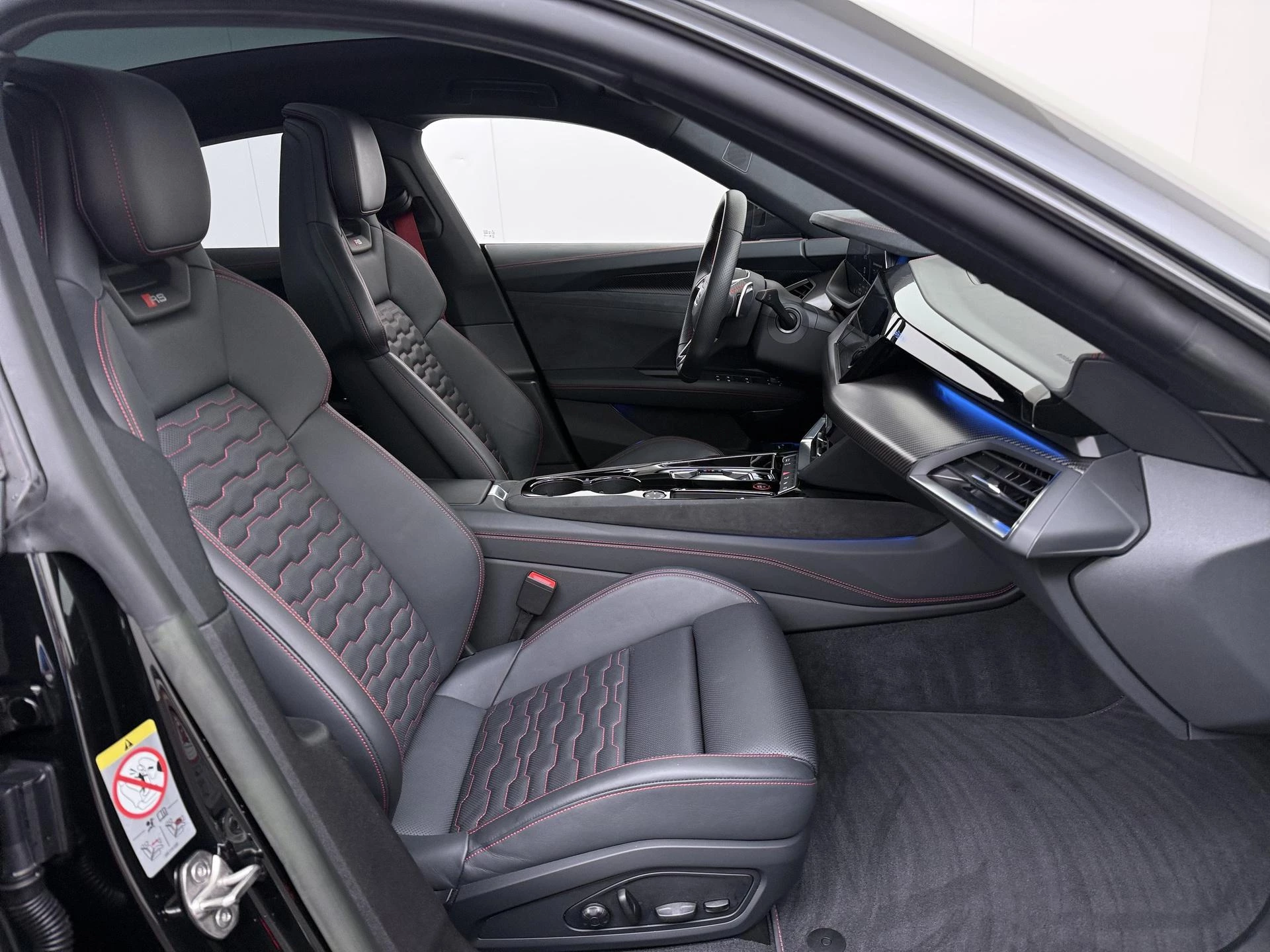 Hoofdafbeelding Audi e-tron GT