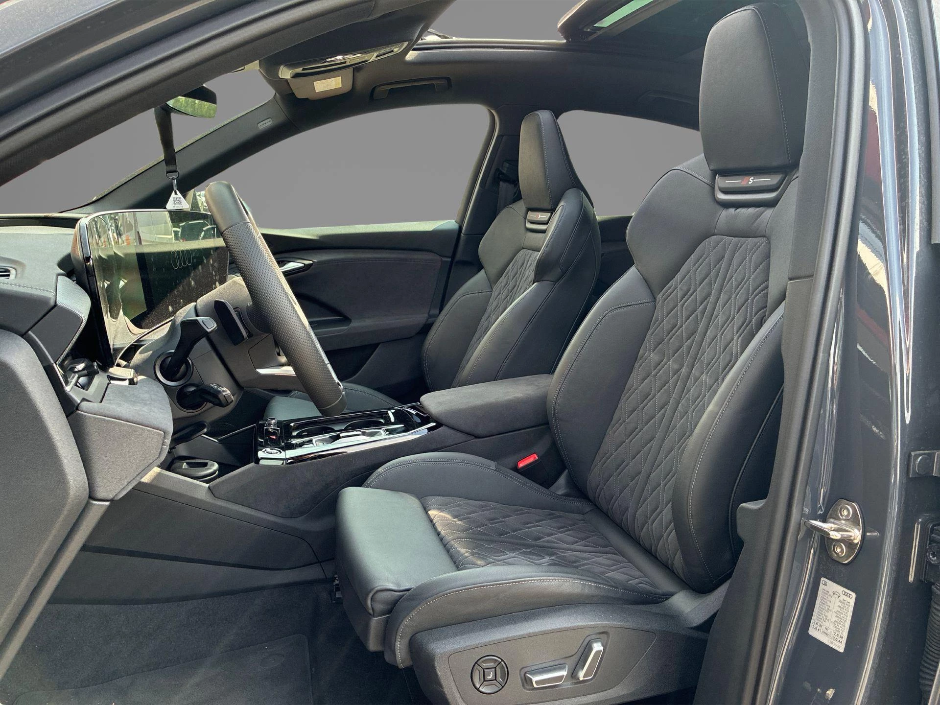 Hoofdafbeelding Audi Q6 e-tron
