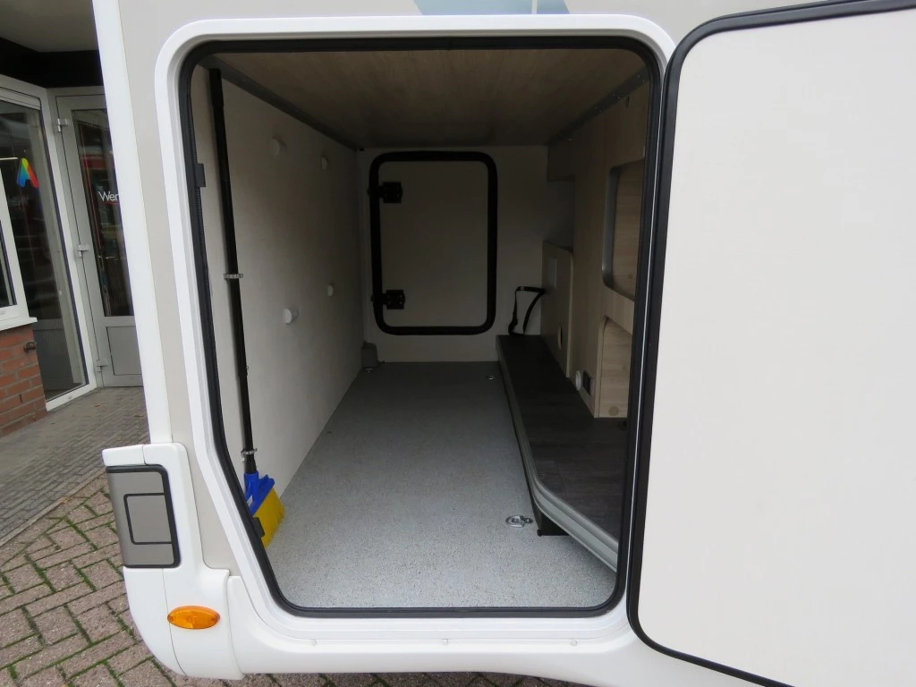 Hoofdafbeelding Chausson 627 Ga 5-pers. Titanium Vip