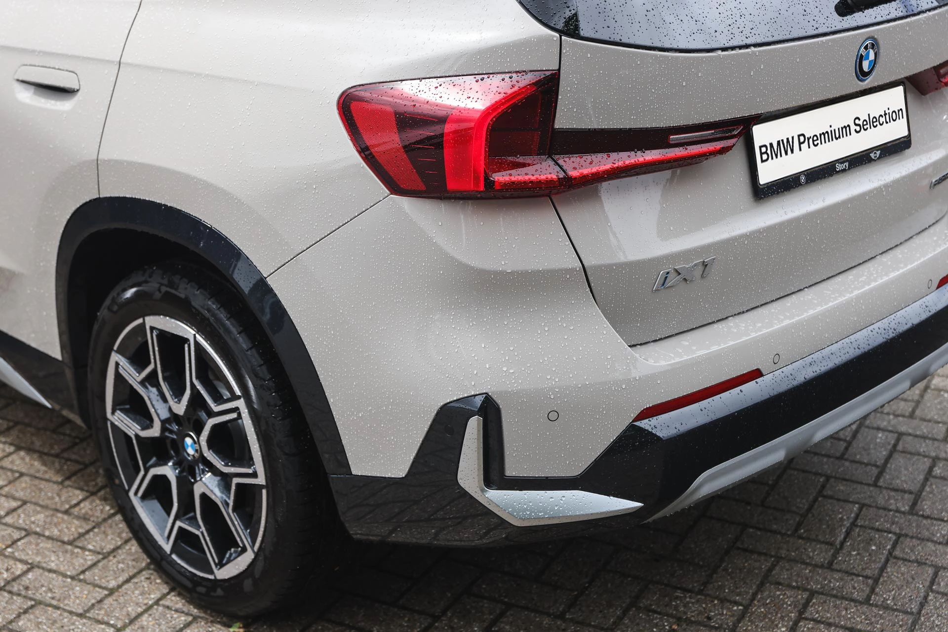 Hoofdafbeelding BMW iX1