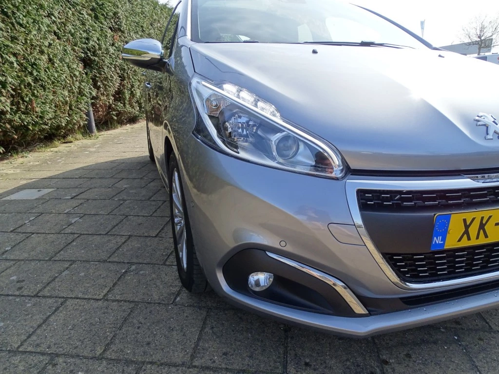 Hoofdafbeelding Peugeot 208