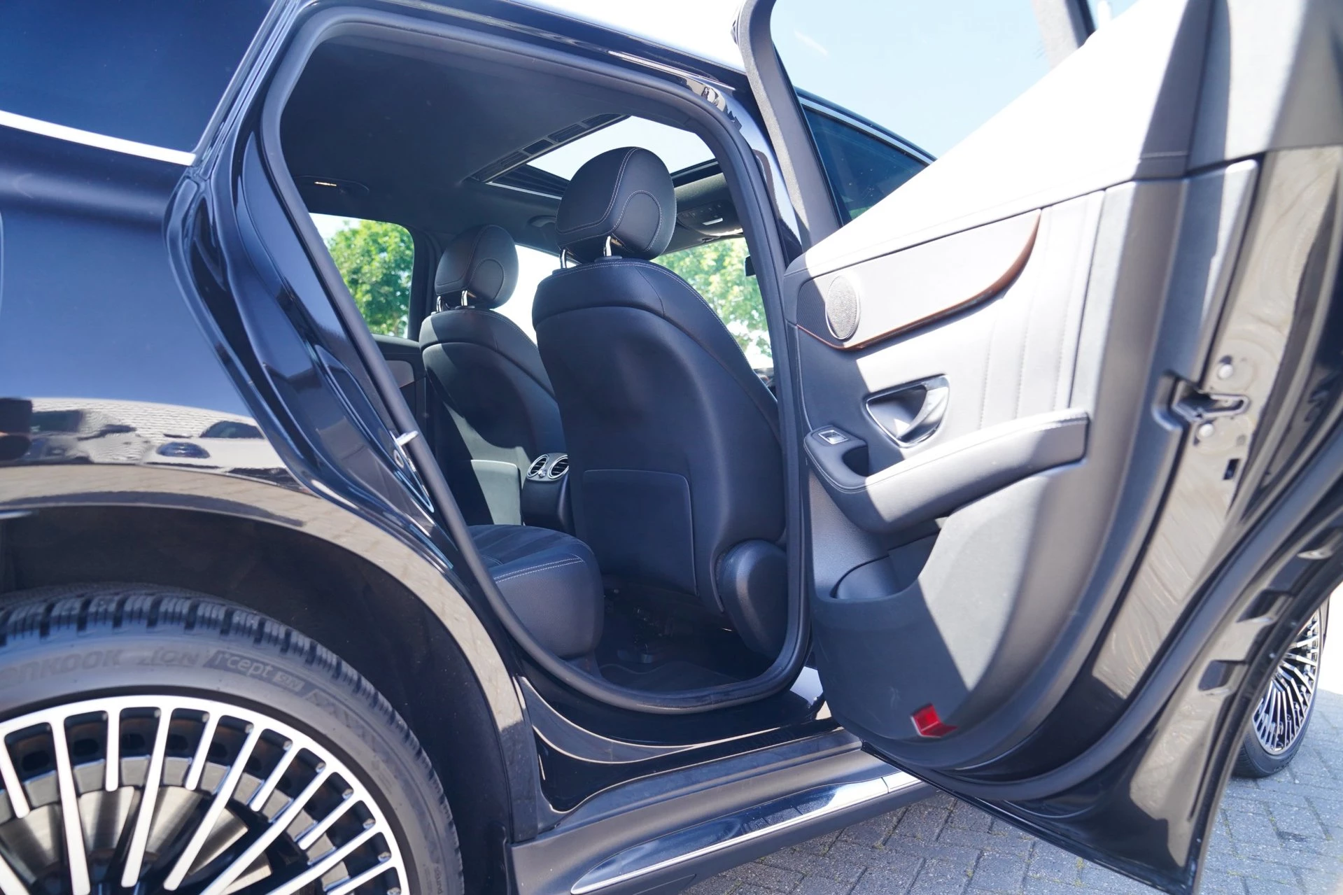 Hoofdafbeelding Mercedes-Benz EQC