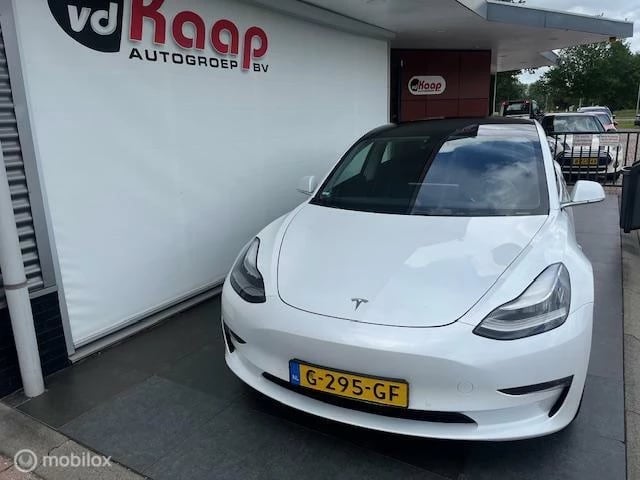 Hoofdafbeelding Tesla Model 3