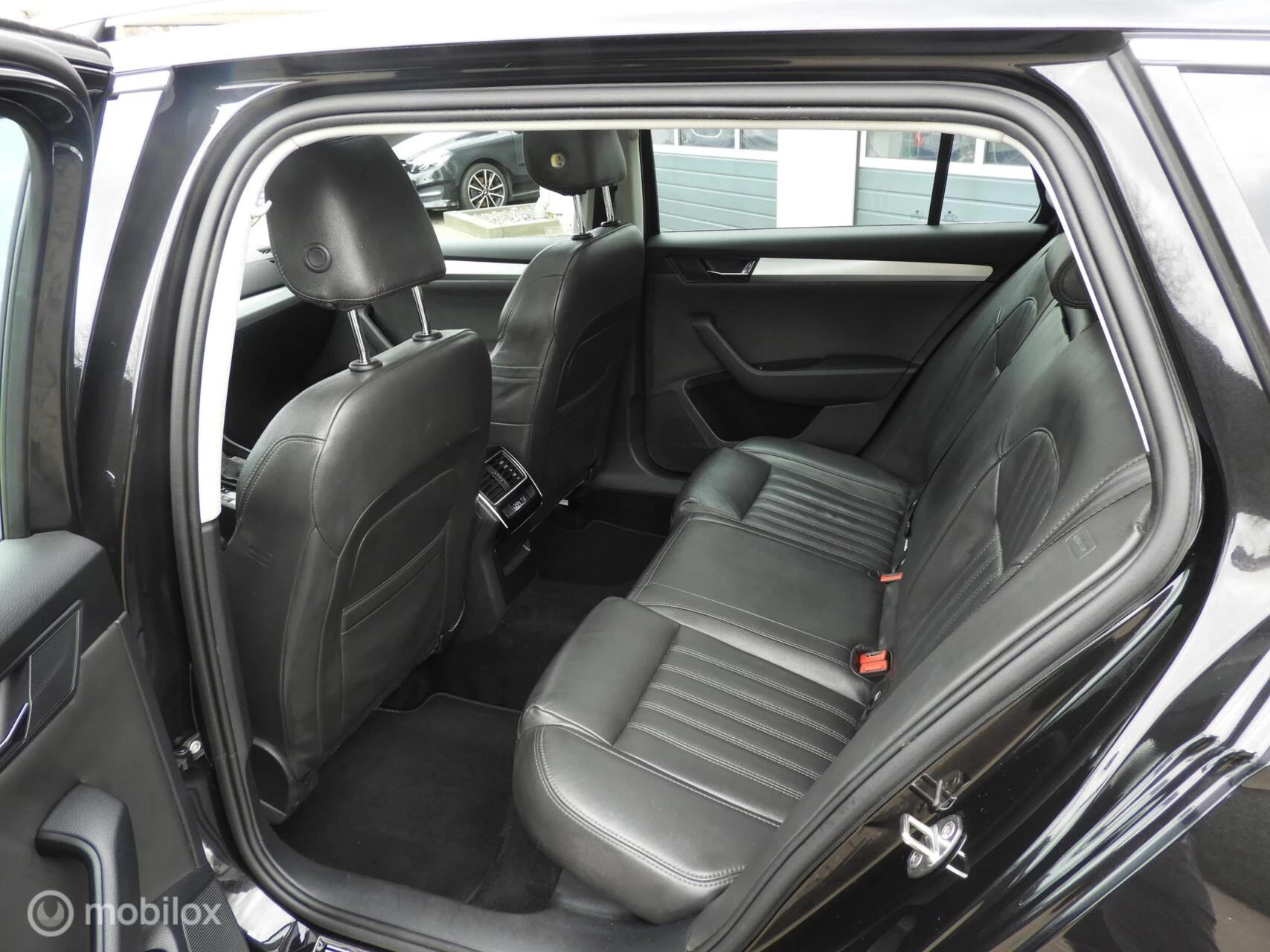 Hoofdafbeelding Škoda Superb