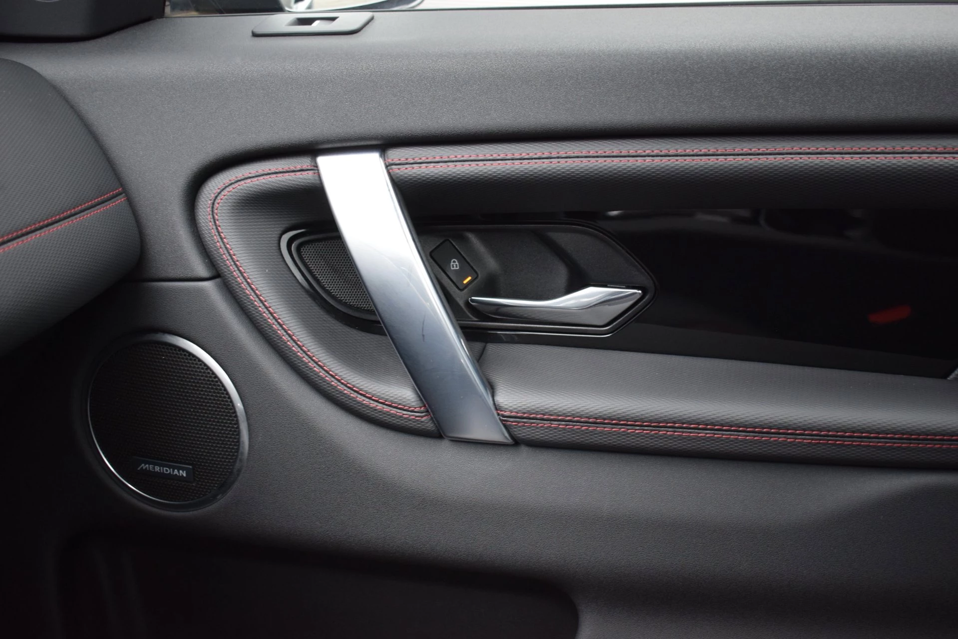 Hoofdafbeelding Land Rover Discovery Sport