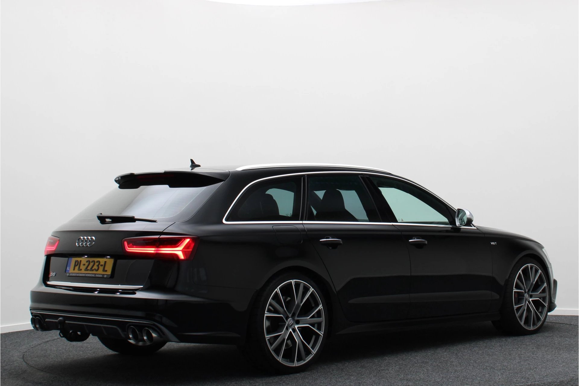 Hoofdafbeelding Audi S6