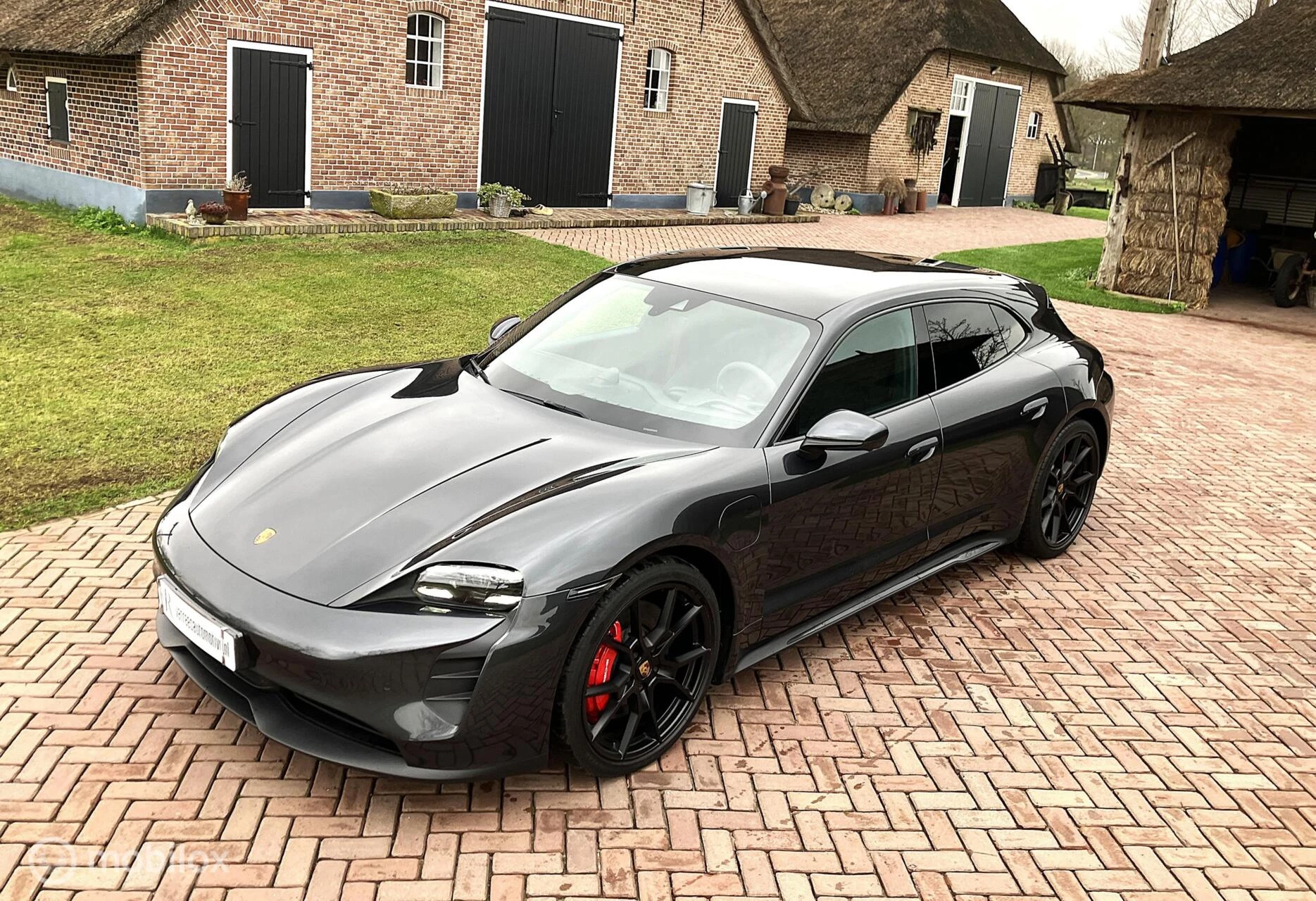 Hoofdafbeelding Porsche Taycan