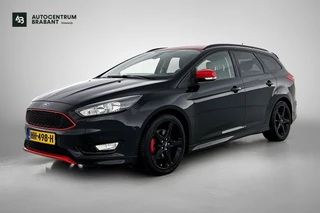 Ford Focus Wagon 1.5 Black Edition (TREKHAAK, PARKEERSENSOREN, NAVIGATIE, GOED ONDERHOUDEN)