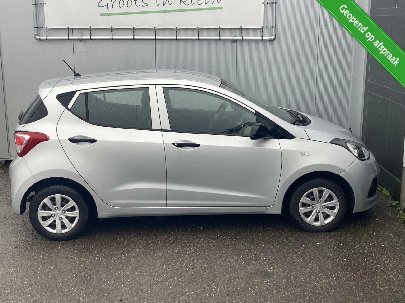 Hoofdafbeelding Hyundai i10