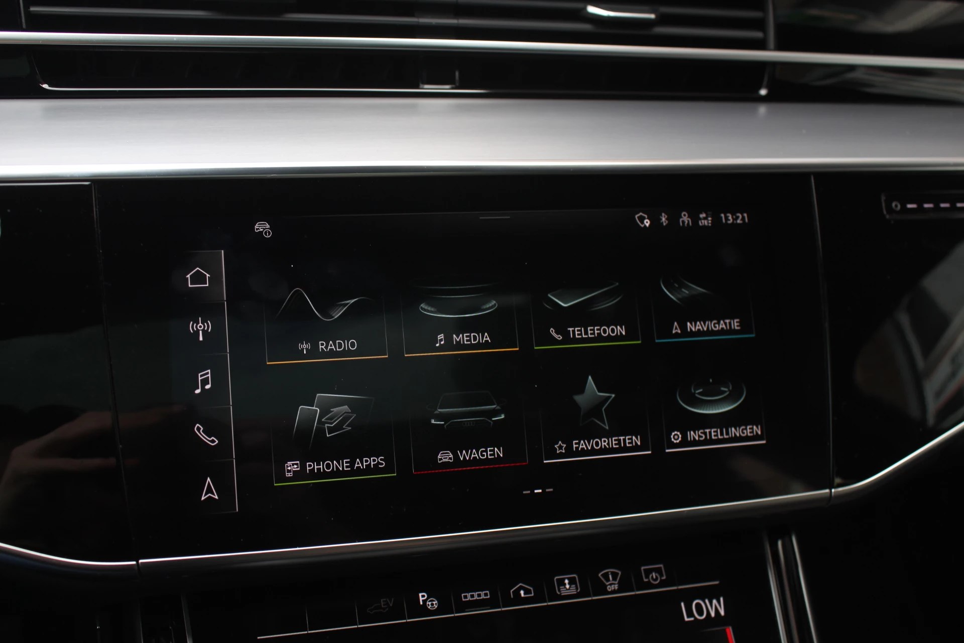 Hoofdafbeelding Audi A8