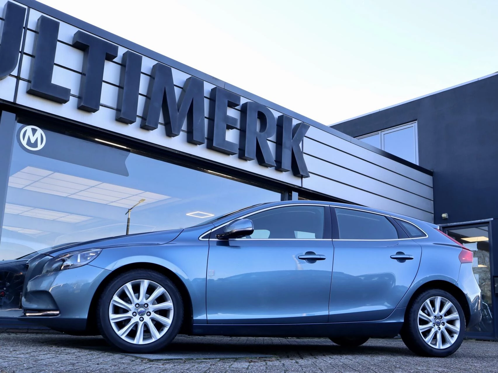 Hoofdafbeelding Volvo V40