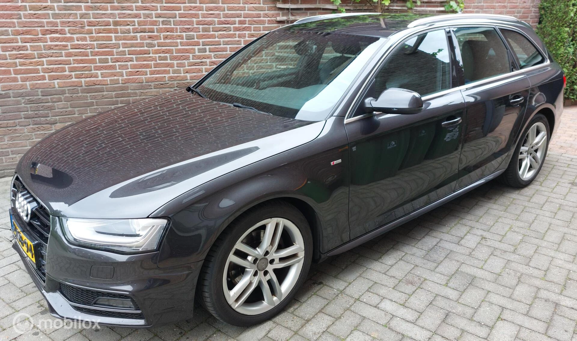Hoofdafbeelding Audi A4