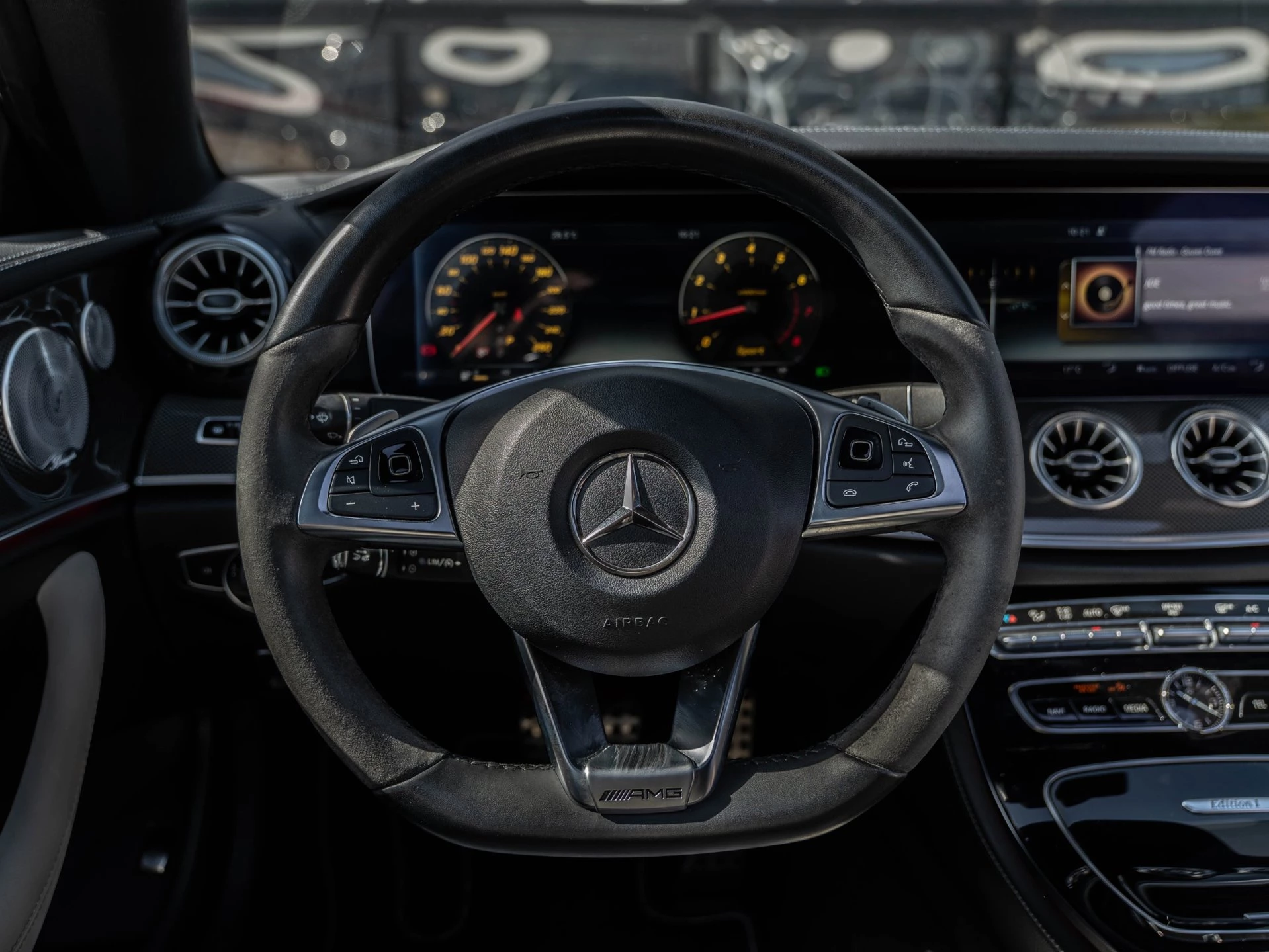 Hoofdafbeelding Mercedes-Benz E-Klasse
