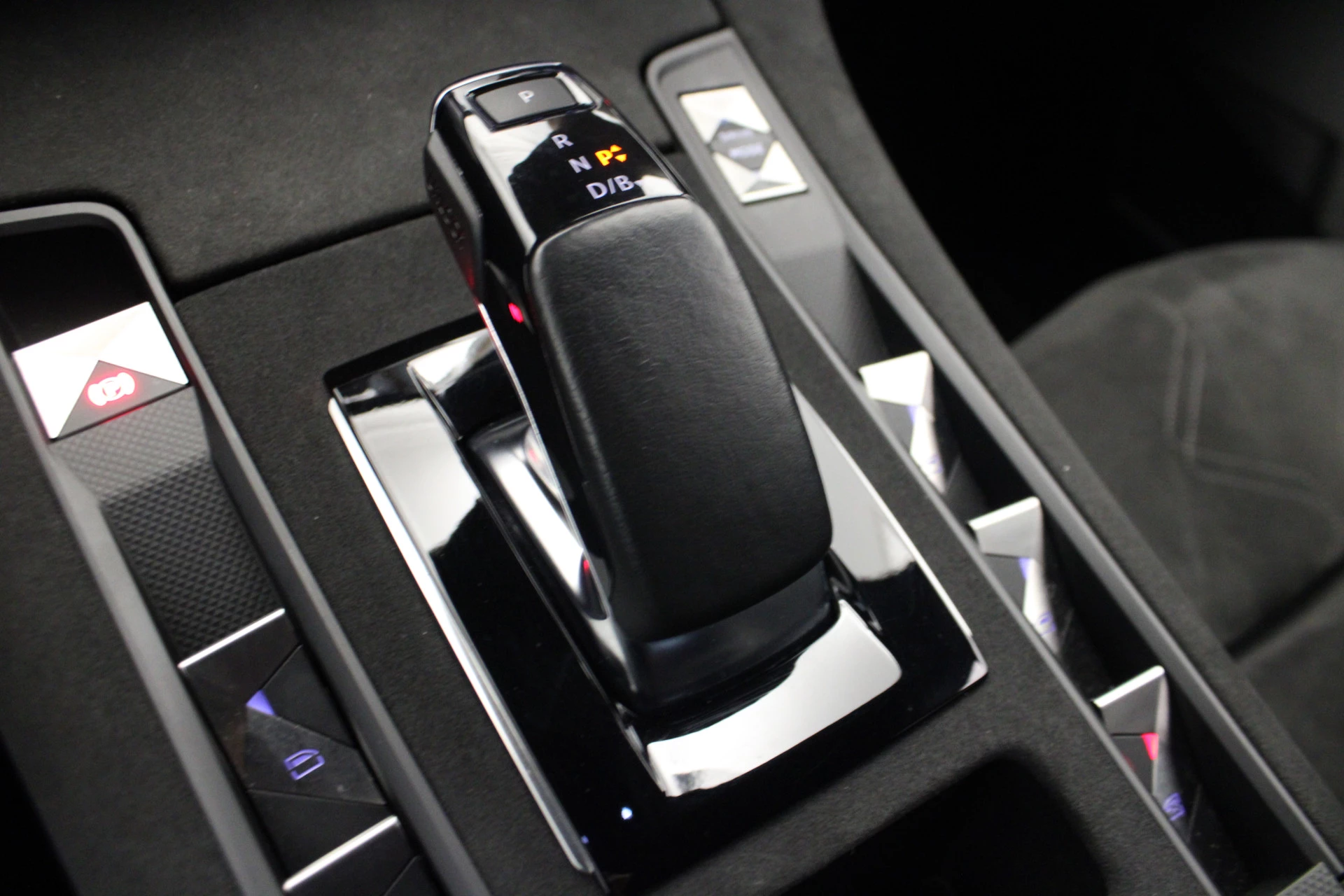 Hoofdafbeelding DS DS 7