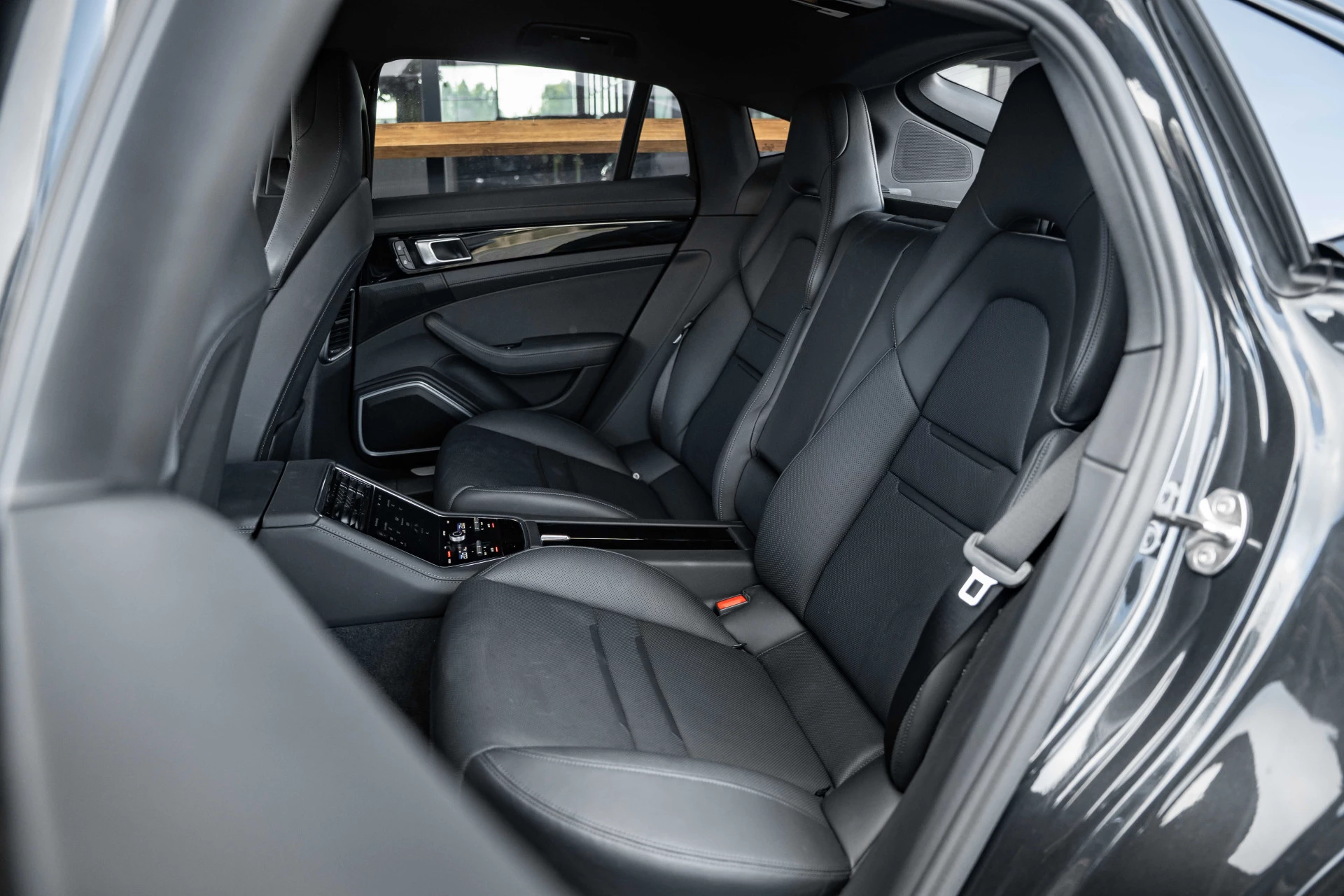 Hoofdafbeelding Porsche Panamera