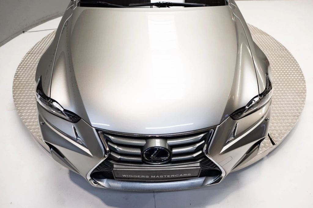 Hoofdafbeelding Lexus IS