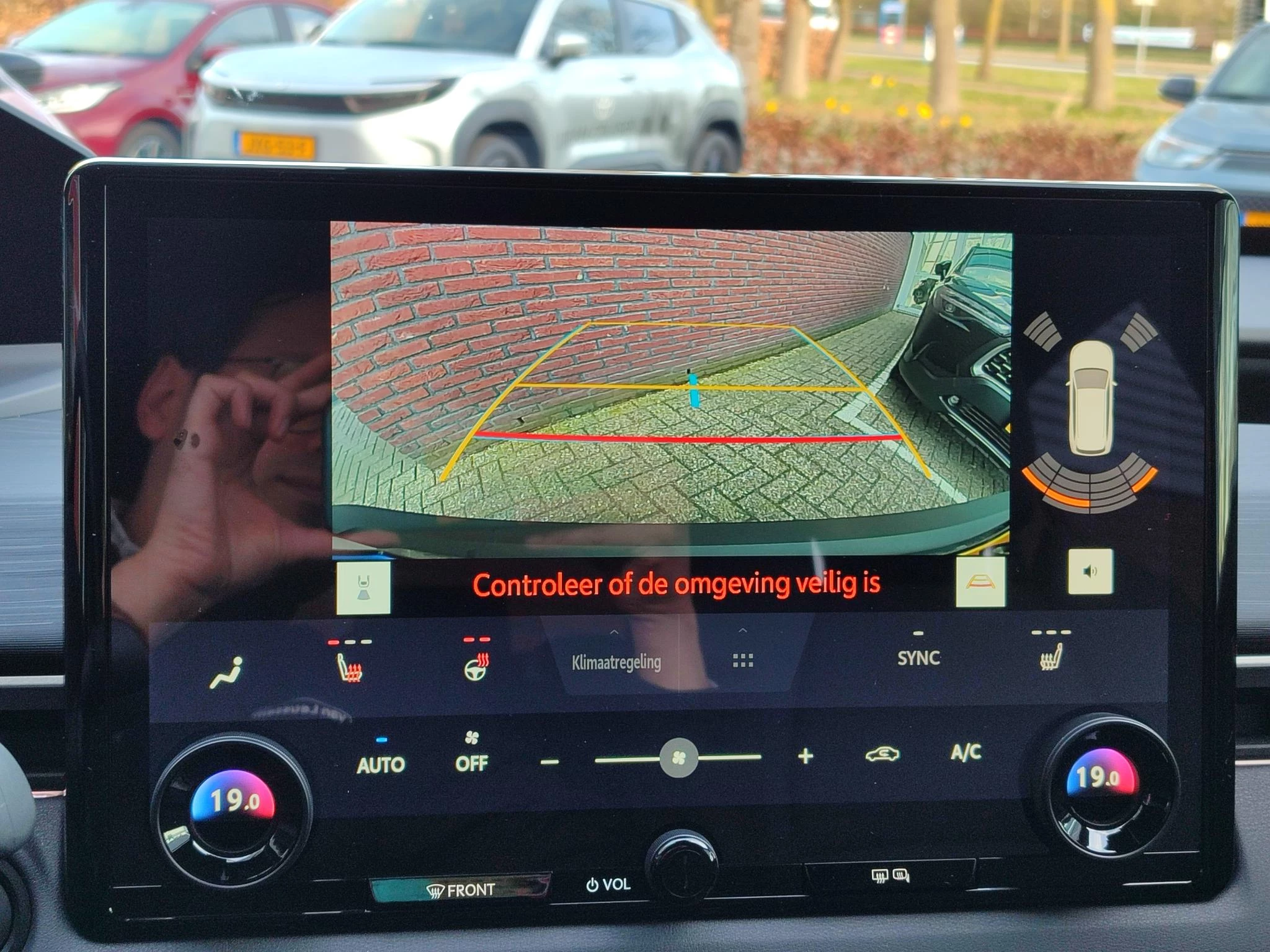 Hoofdafbeelding Toyota C-HR+