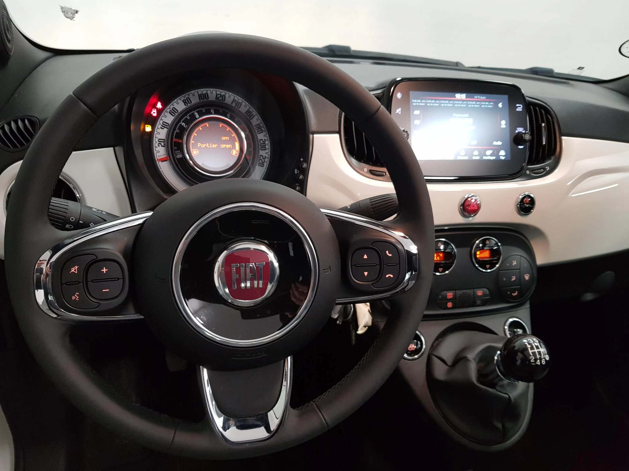 Hoofdafbeelding Fiat 500C