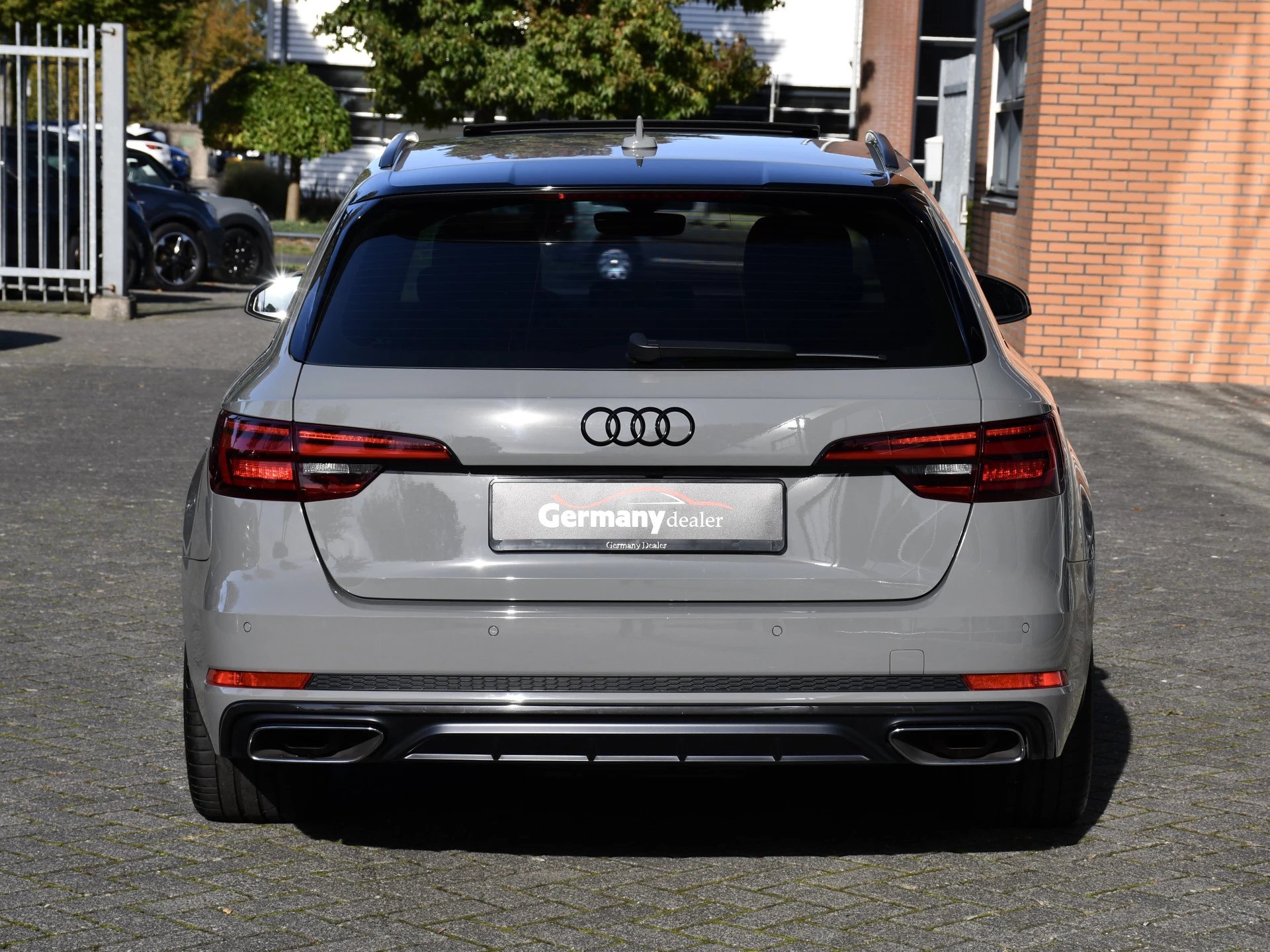 Hoofdafbeelding Audi A4