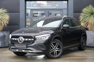 Mercedes-Benz GLA 200 Business Solution Luxury 164pk Panoramadak/Stoelverwarming/Camera