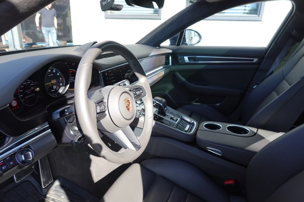 Hoofdafbeelding Porsche Panamera