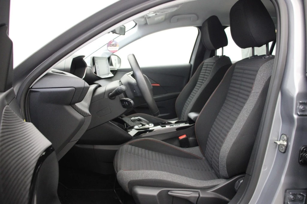 Hoofdafbeelding Peugeot e-208