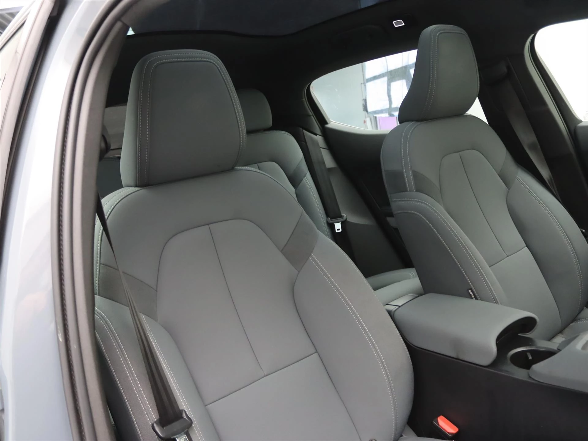 Hoofdafbeelding Polestar 2