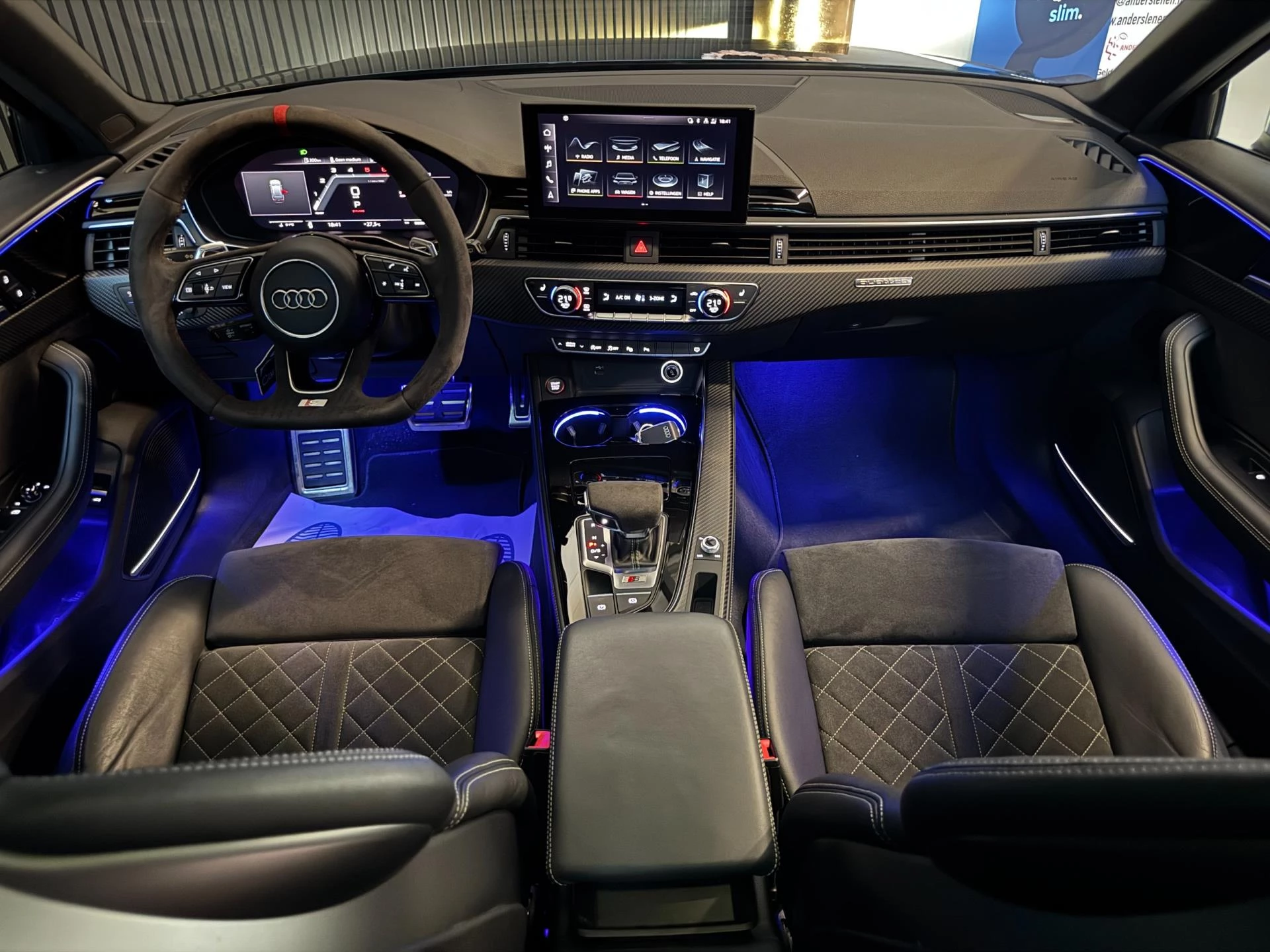 Hoofdafbeelding Audi S4