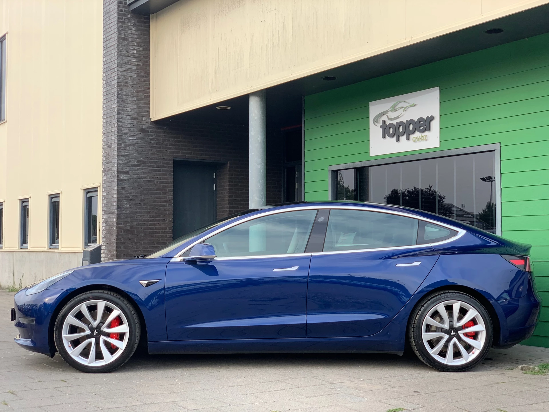Hoofdafbeelding Tesla Model 3