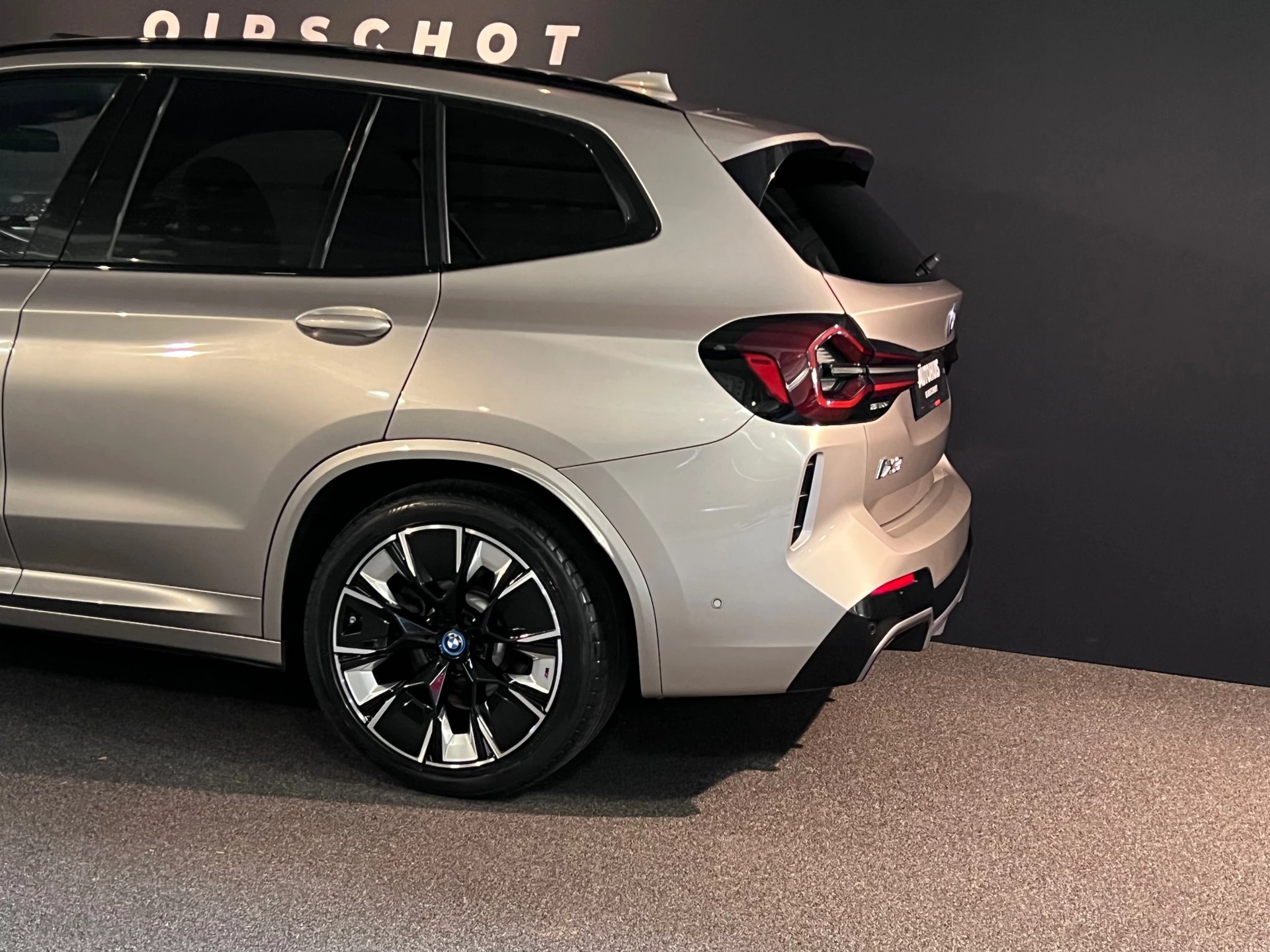 Hoofdafbeelding BMW iX3