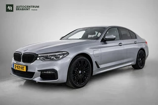BMW 5-serie 530e iPerformance High Executive M-Sport | 252PK | Dealer onderH | Sfeerverl | Head-up | StoelverW | Camera | Carplay