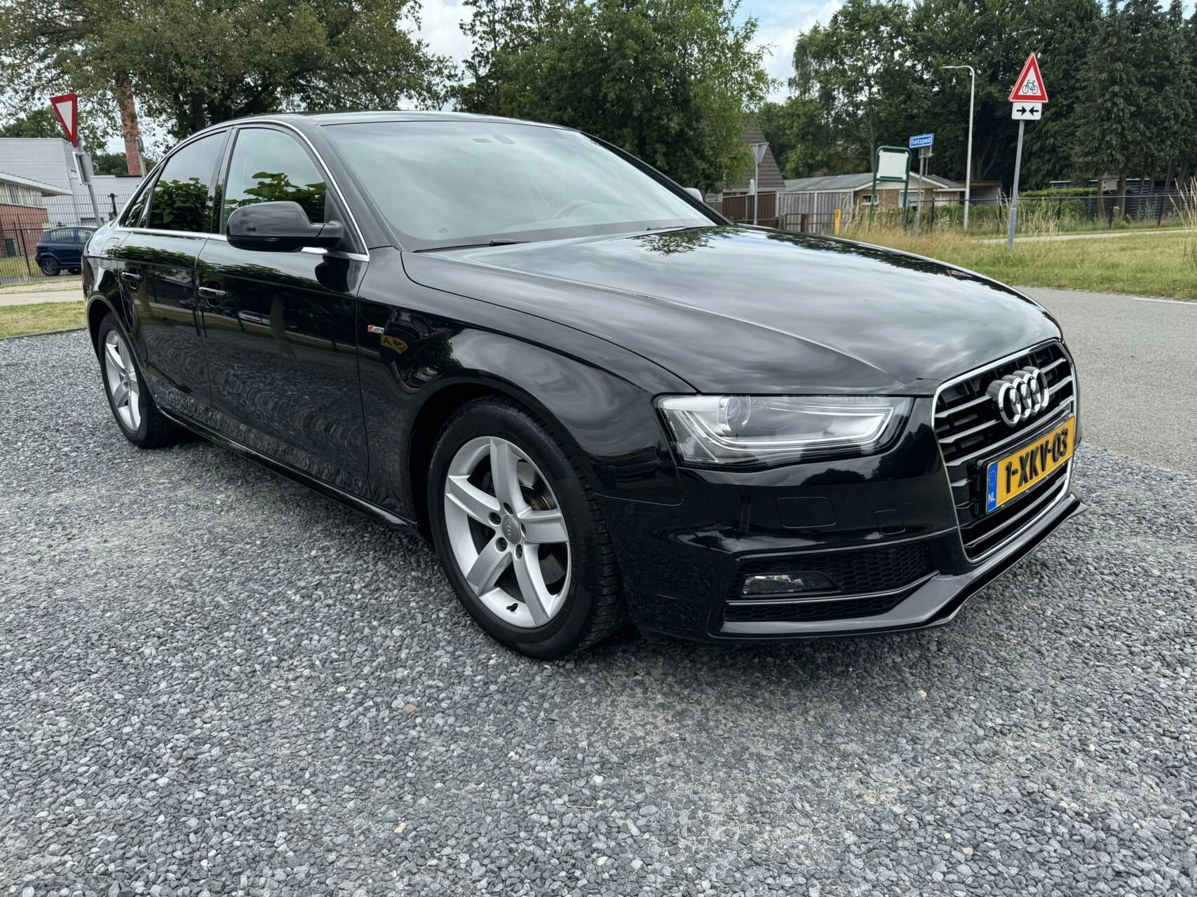 Hoofdafbeelding Audi A4
