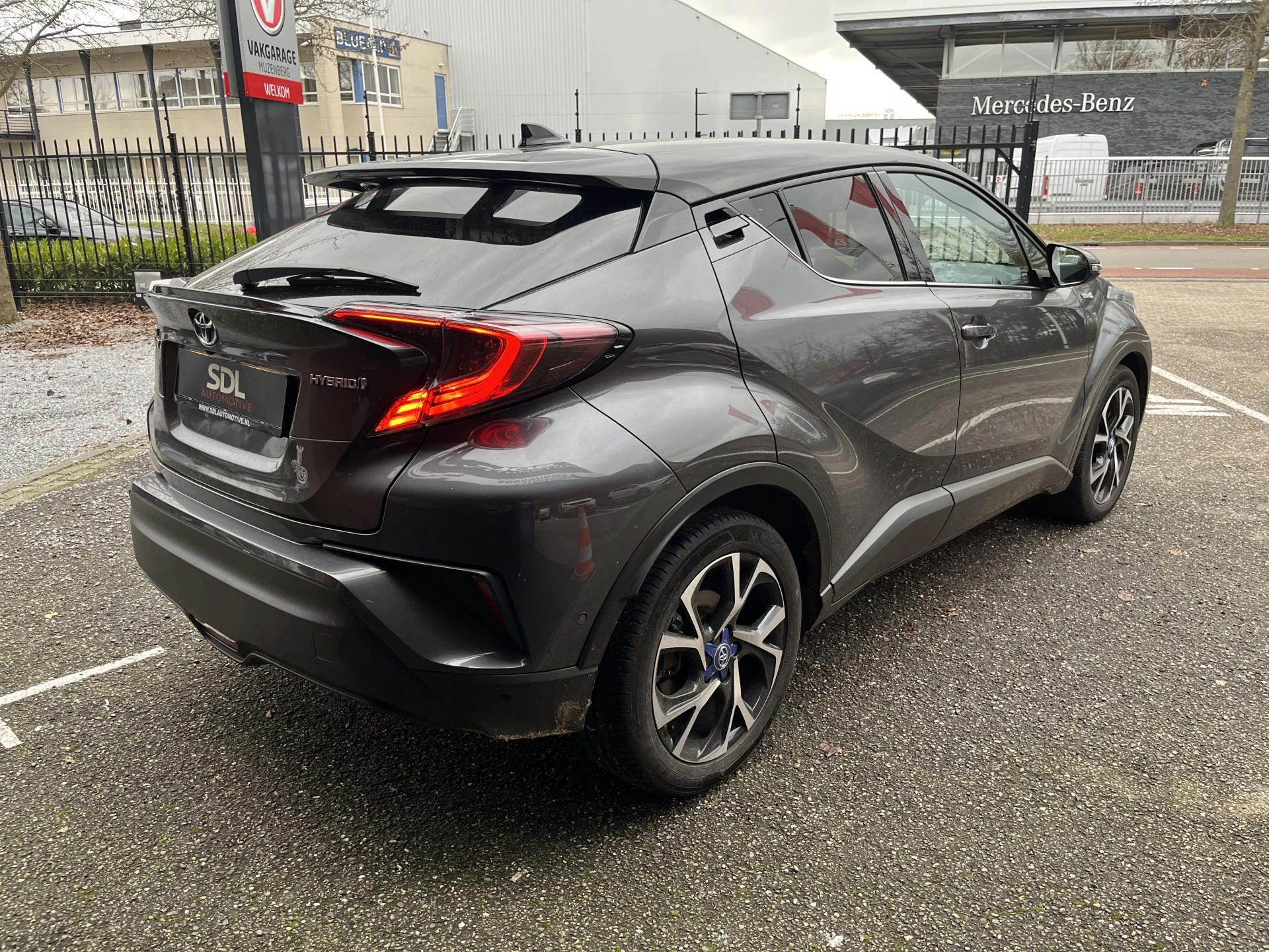 Hoofdafbeelding Toyota C-HR