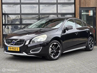 VOLVO S60 1.6 T4 SUMMUM LEER XENON ADAPTIVE CRUISE BLIS