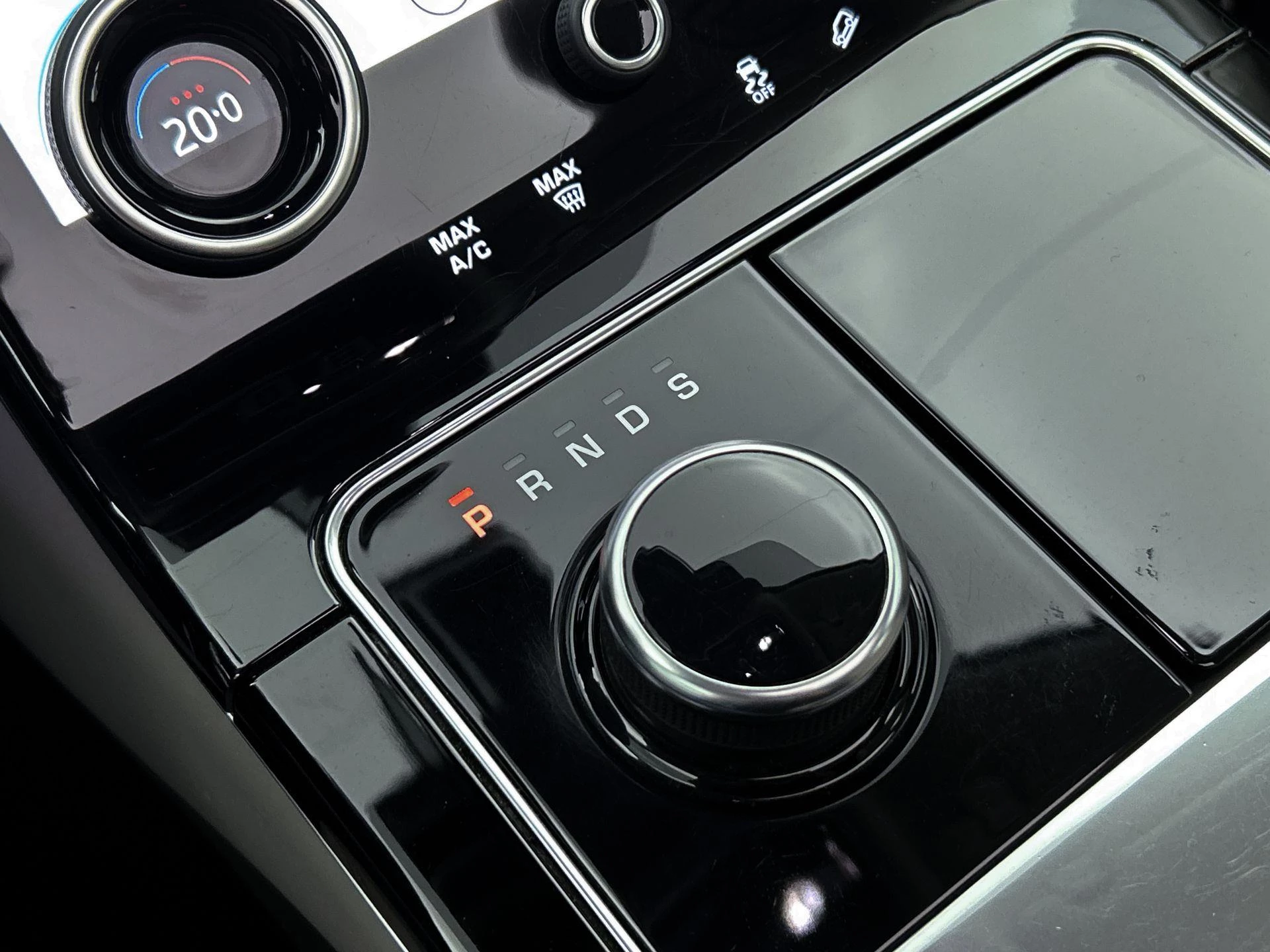 Hoofdafbeelding Land Rover Range Rover Velar