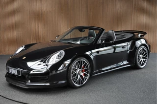 Hoofdafbeelding Porsche 911 Porsche 911 Cabrio 3.8 T Carbon SportChrono Leer ACC PDC