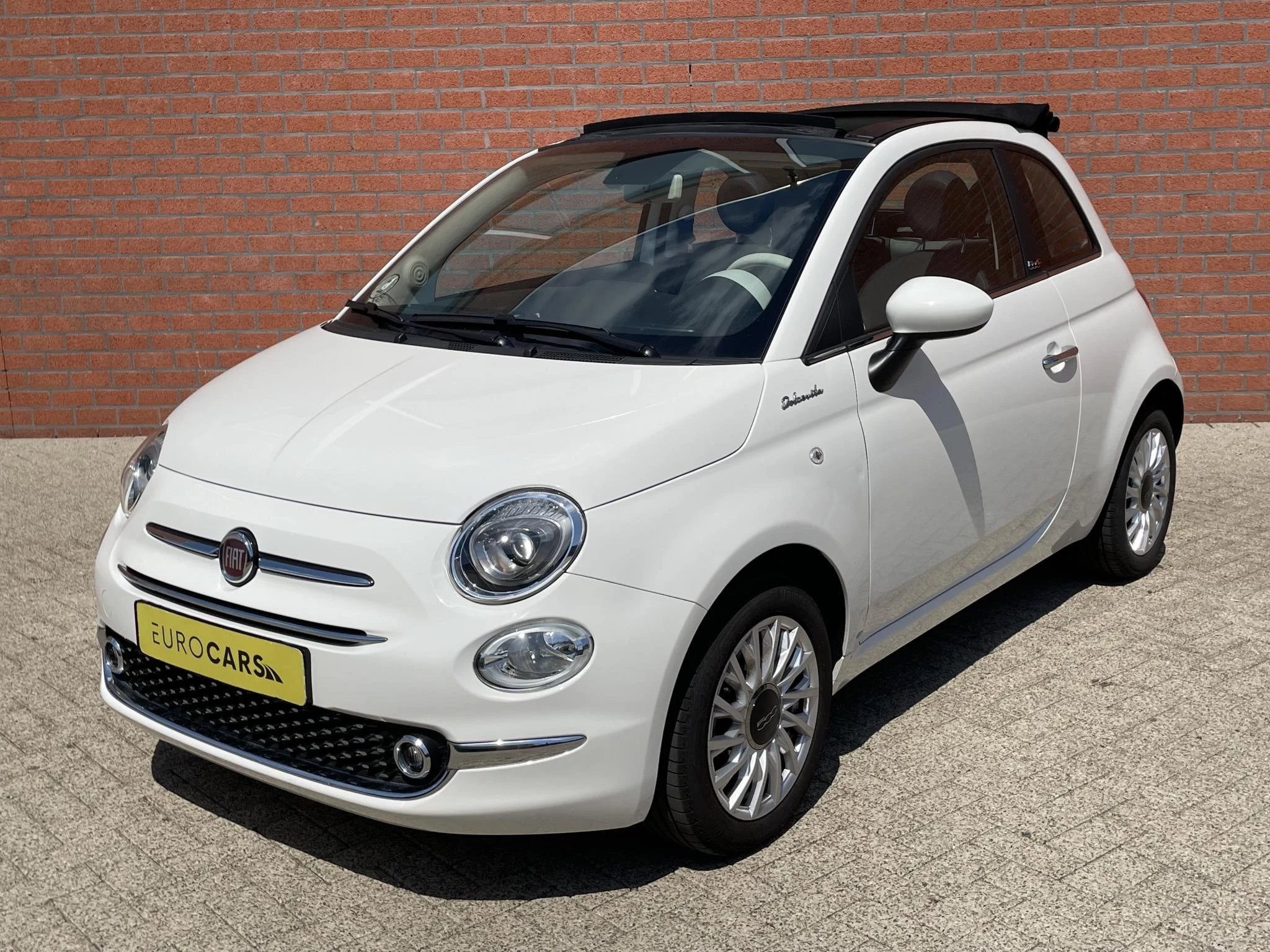 Hoofdafbeelding Fiat 500C