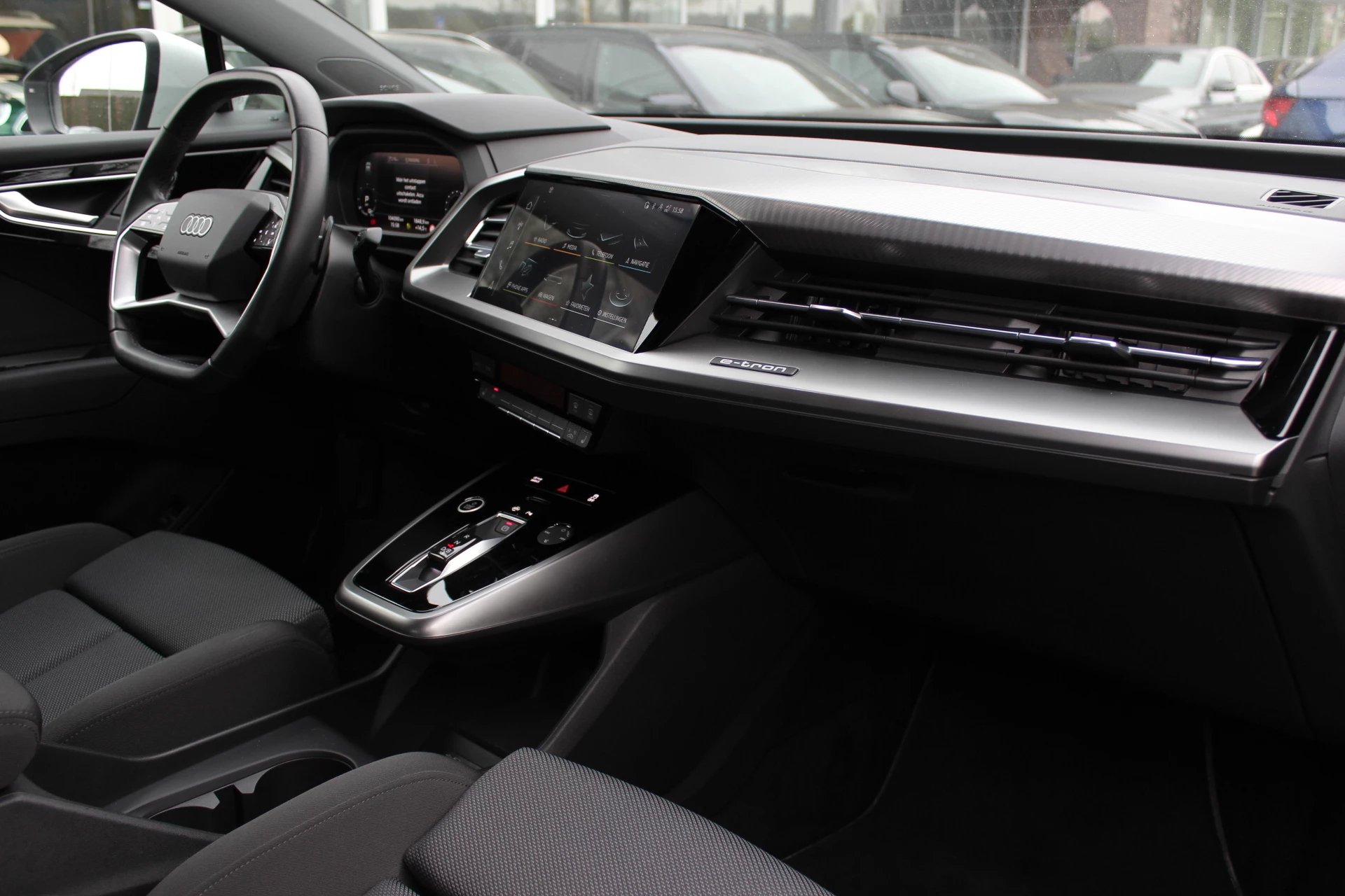 Hoofdafbeelding Audi Q4 Sportback e-tron