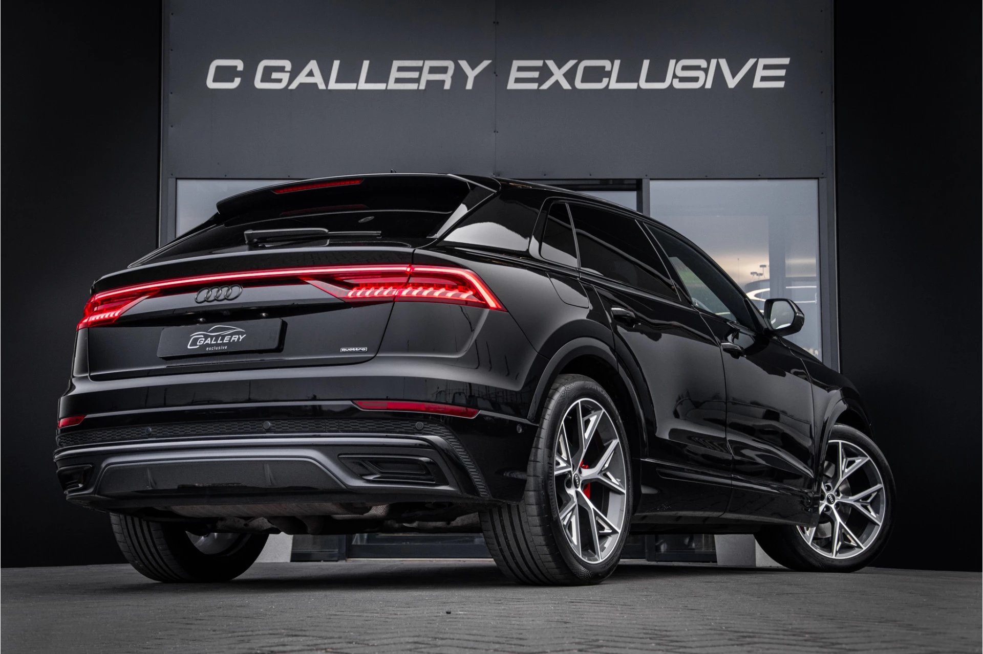 Hoofdafbeelding Audi Q8