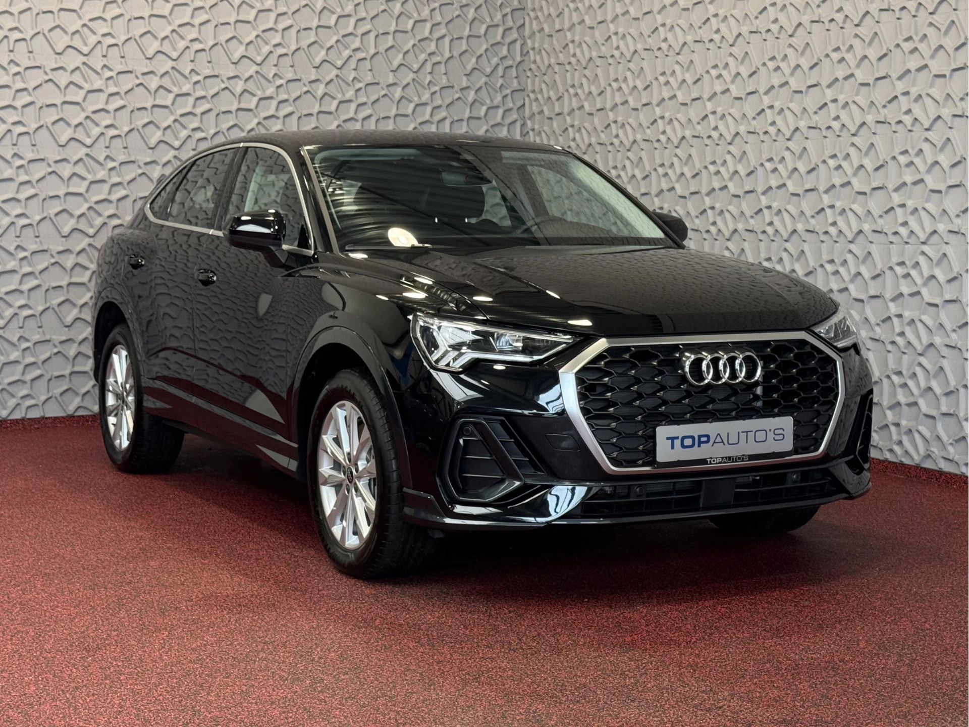 Hoofdafbeelding Audi Q3